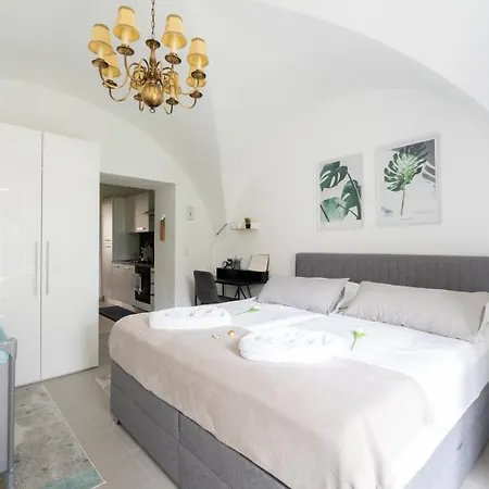 Live Work Relax In Wachau - 60m2 Perfect For Any Occasion With Garden *