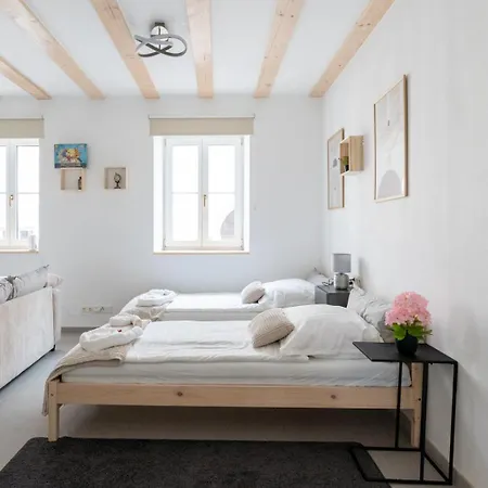 Apartament Wachau Familienoase / 60m² / Gartenparadies *
