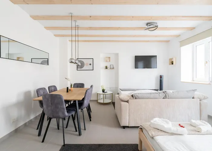 Live Work Relax In Wachau - 60m2 Perfect For Any Occasion With Garden Mautern